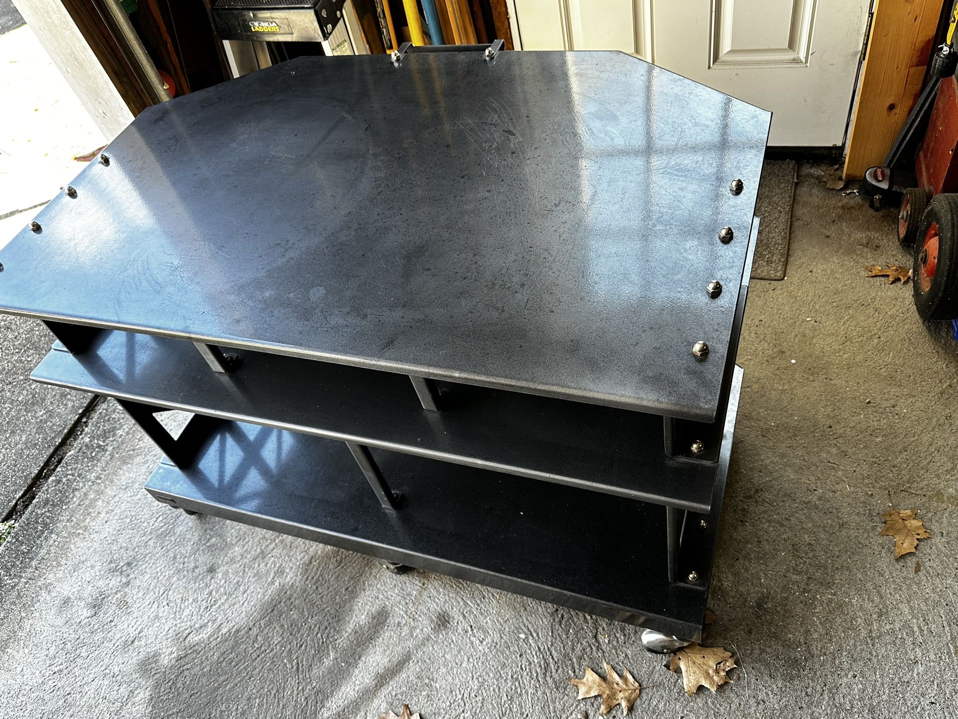 Boltz Steel TV Cart