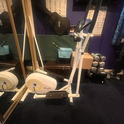 Elliptical Exercise machine