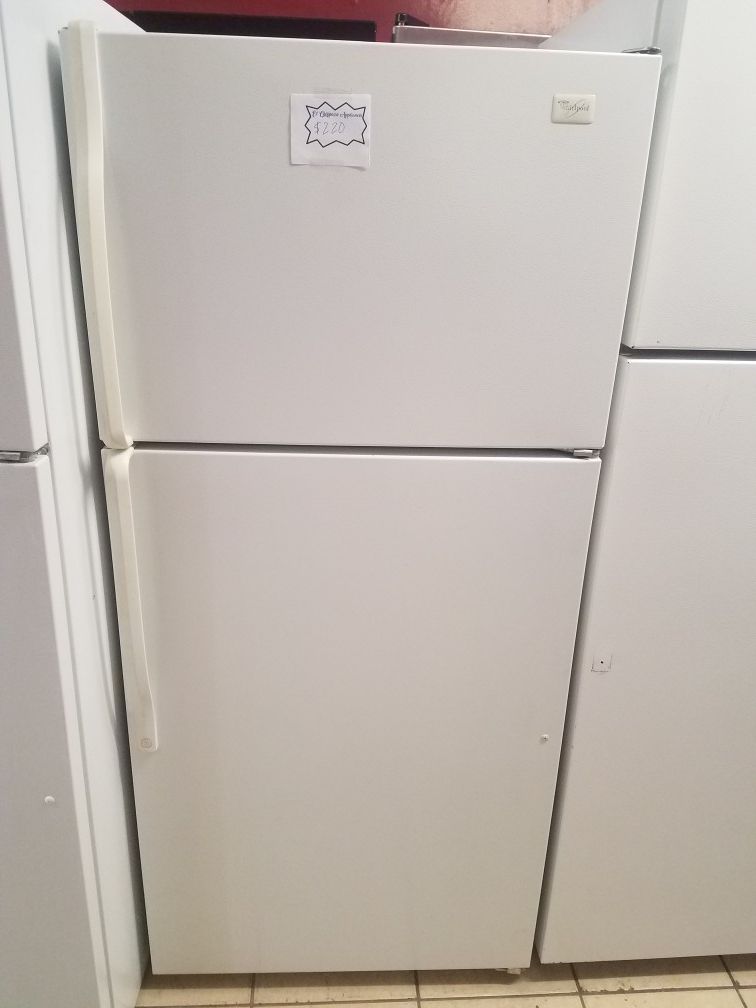 Top and bottom refrigerator