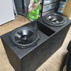 Dual Q Bomb Ported Box For Sale Size Twelve inch (SPEAKERS ARE BLOWN)