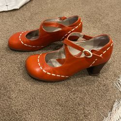 Fluevog  - Mary  Janes Sz 8 