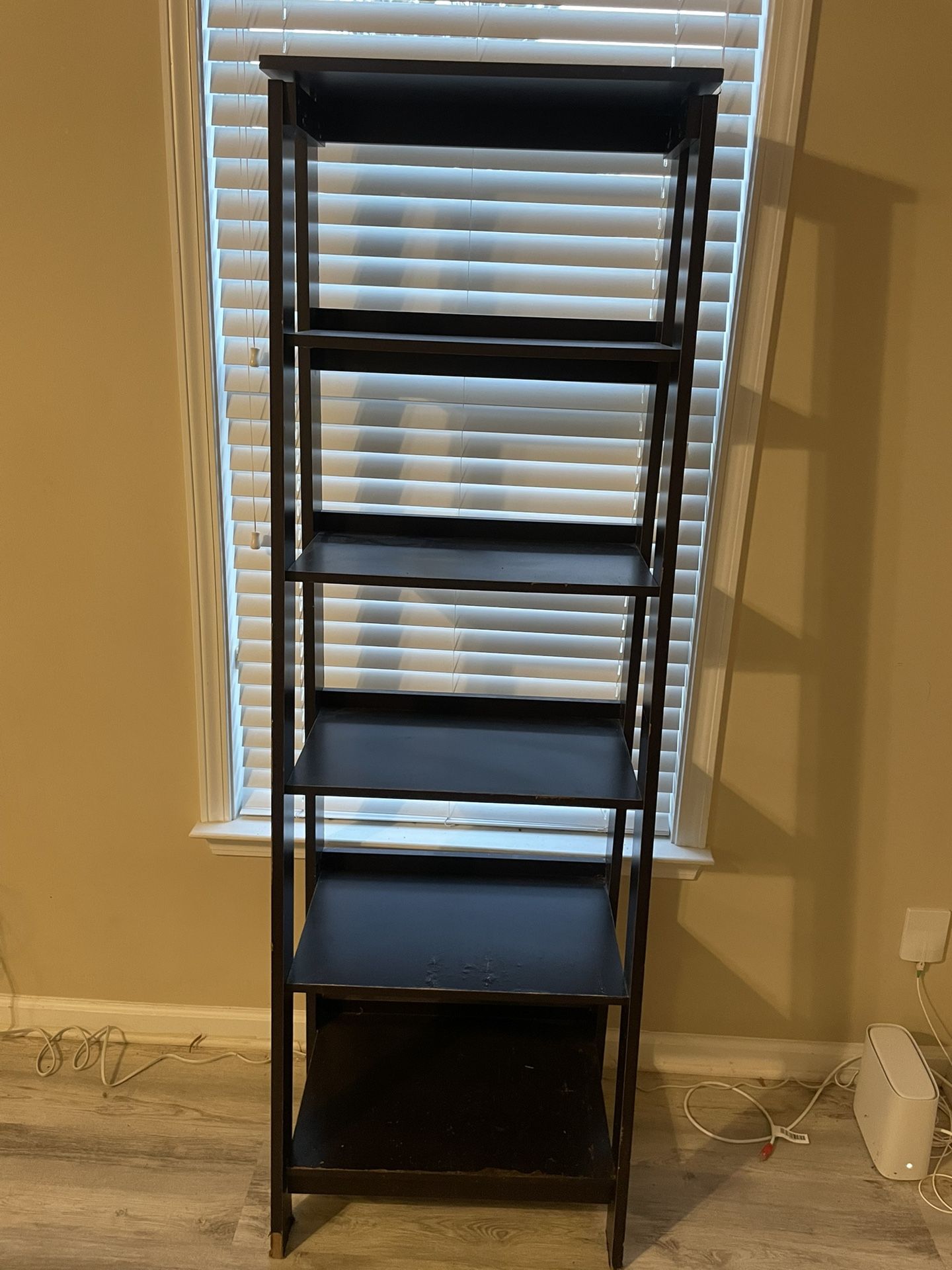 Shelve