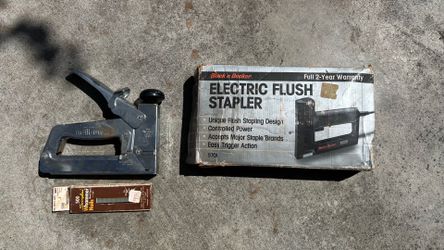Black & Decker Electric Flush Stapler 9701