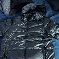 canada goose jacket 