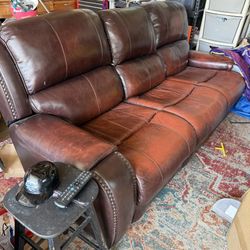 Free Couch 
