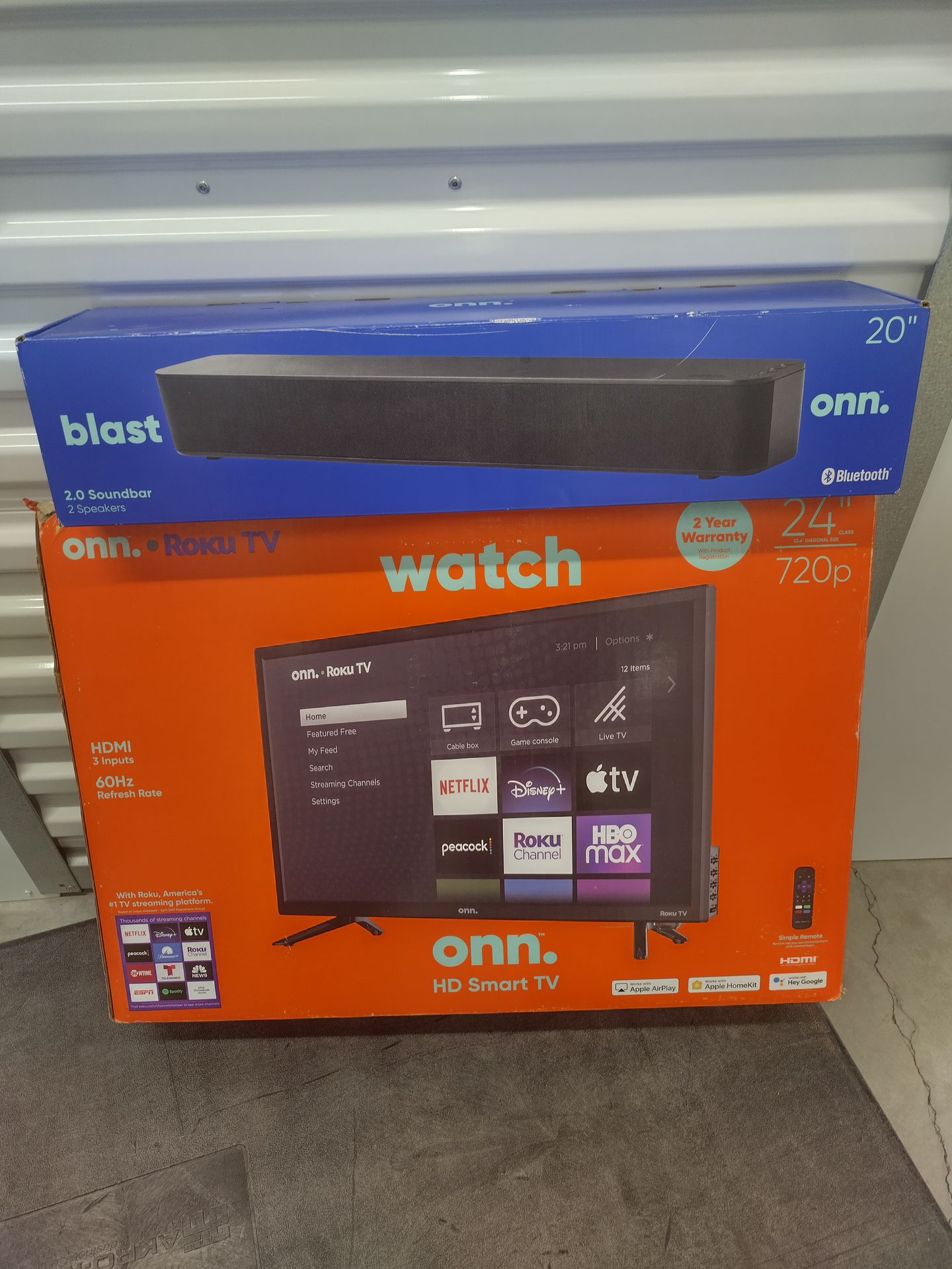 ONN 24" Smart Tv w/ 20" speaker bar