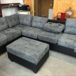 Brand New Heights Black /Gray Reversible Sectional With Storage Ottoman 
