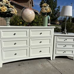 White Bassett Solid Wood Dresser Chest of Drawers and Nightstand Furniture Set Originally $2.000