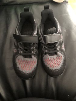 Kid Shoes Size 1