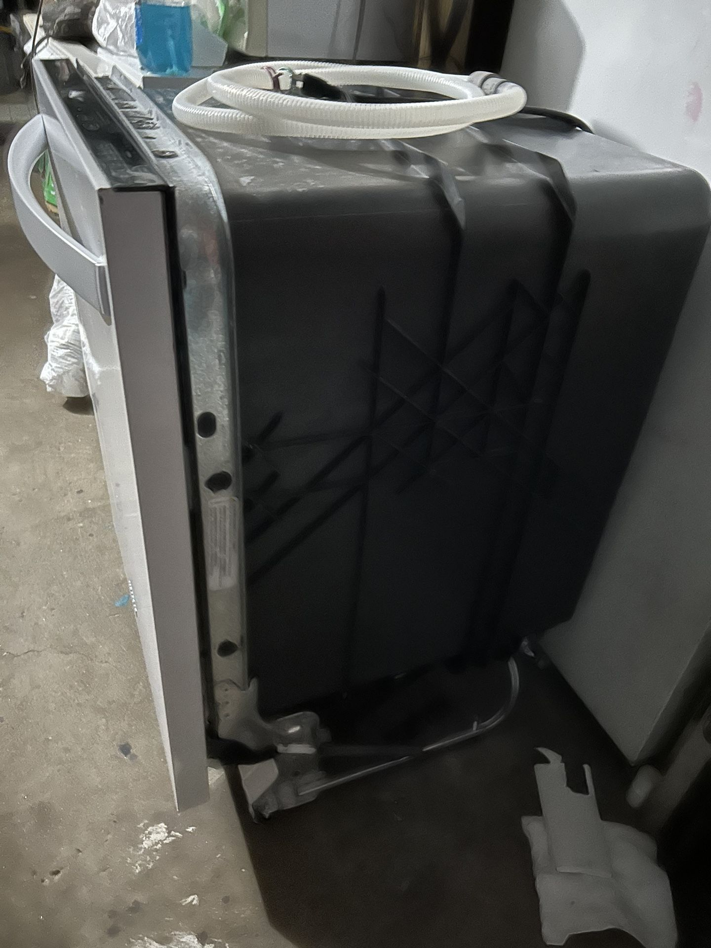 Whirlpool Dishwasher for Sale in San Antonio, TX OfferUp