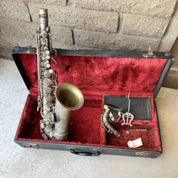 C.G. Conn Vintage Saxophone 1926 Alto Low Pitch