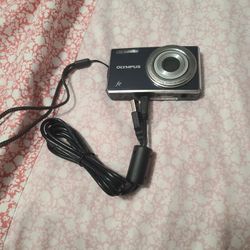 Olympus FE-4010 digital camera
