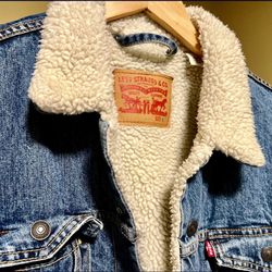 Levi Strauss Denim Jacket Sherpa Lined Size L