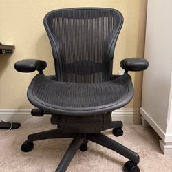 Herman Miller Aeron Chair