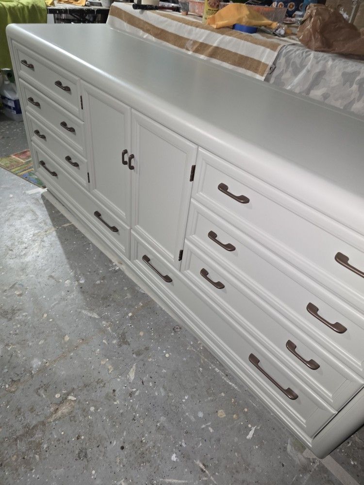 Refinished Solid Wood Dresser Thomasville