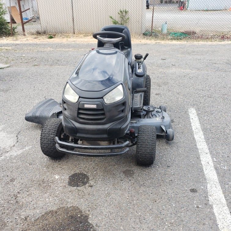 26 HP!! Craftsman YT 4500 Riding Lawn Mower for Sale in WA