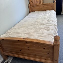 Twin Bed Solid Wood