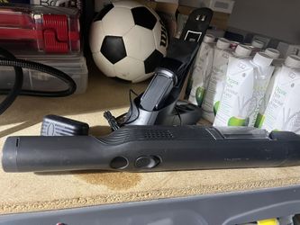 Shark WV201BK WANDVAC Cordless Hand Vac, Lightweight & Portable