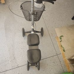 Knee Scooter