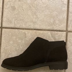 WOMEN SHOES/WOMEN BOOTS