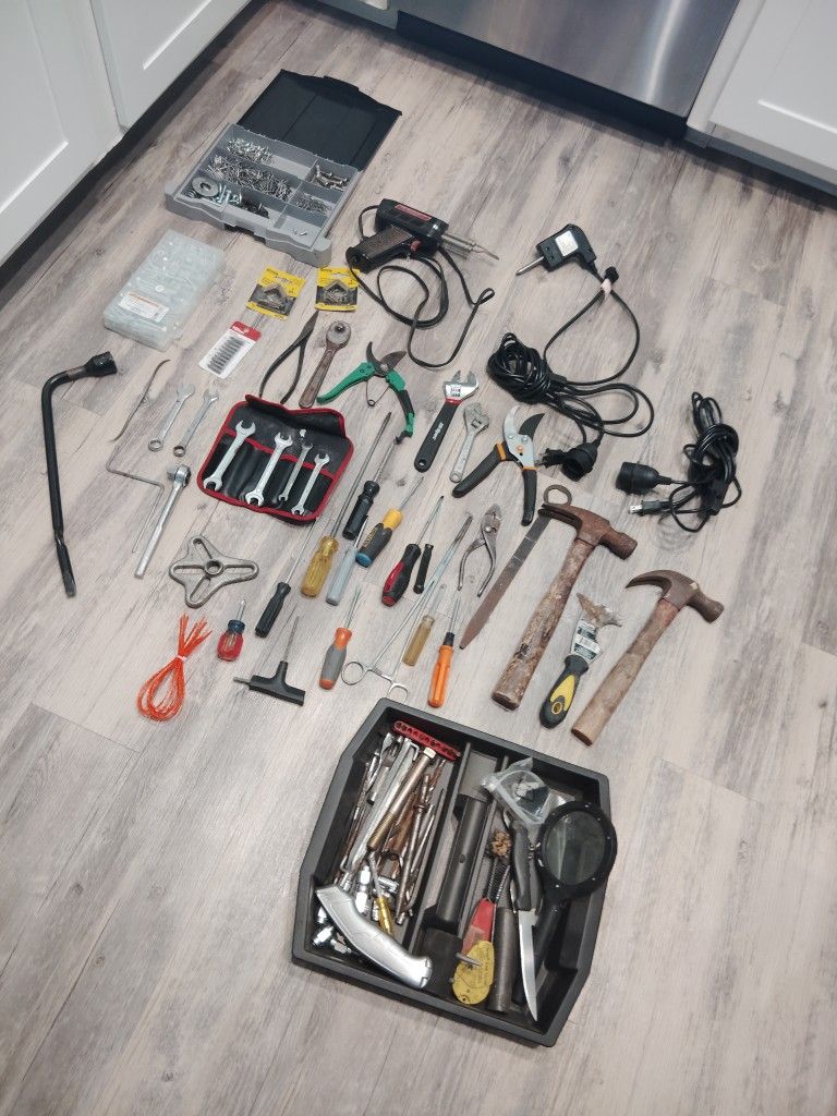 Hand Tools