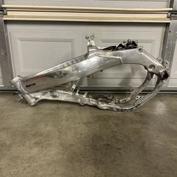 2002-2007 Honda CR125R Frame 