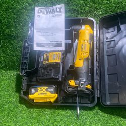 DeWalt DCD740 Right Angle Drill/Driver, 5 AH Battery And Charger 