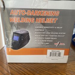 Auto Darkening Welding Helmet