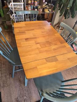 Dining Table and Chairs Farmhouse Chic