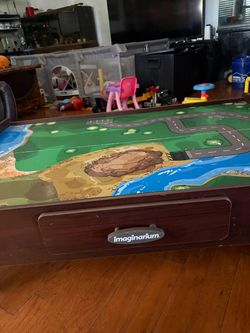 Kids play table $25