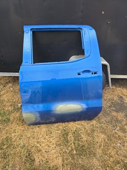 2019-2025 CHEVROLET SILVERADO GMC SIERRA REAR DOOR LEFT DRIVER SIDE