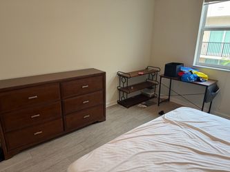 Dresser  (pick up Only )