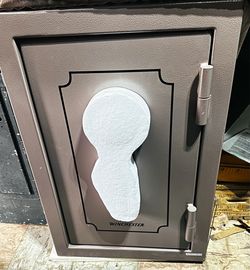 WINCHESTER HOME  7 FIREPROOF SAFE