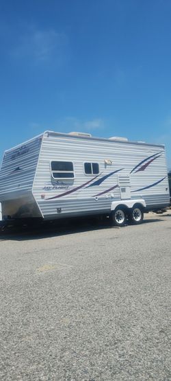 2007 featherlite 18 ft