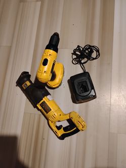 DeWalt Sawzaw and drill with charger
