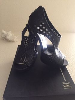 INC. Black Heels