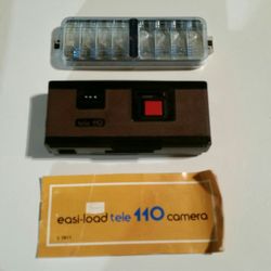 Sears Easi-Load Tele 110 Camera With Case