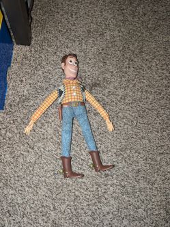 Disney store woody (not thinkway)