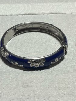 Enamel Floral Bracelet Spring Hinged Bracelet Lavender Silver Tone