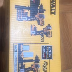 20V MAX Cordless Brushless Hammer Drill/Driver 2 Tool Combo Kit with FLEXVOLT ADVANTAGE