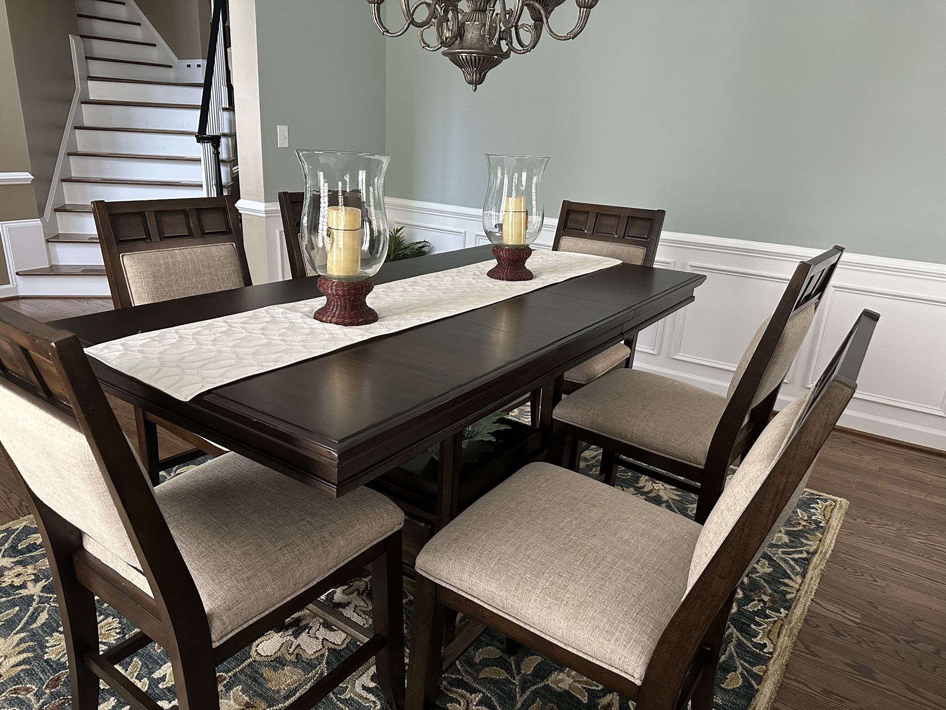 Dining Room Table w/buffet Server