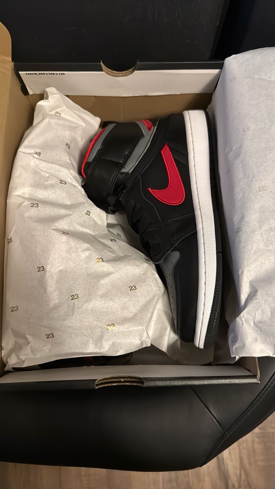 Jordan 1 Hi Flyease Size 9.5 Men’s