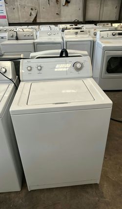 Whirlpool White Washer with Agitator Top Load