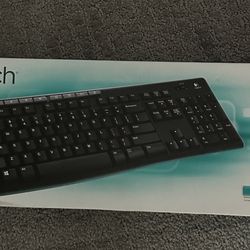 Logitech Keyboard And Mouse 