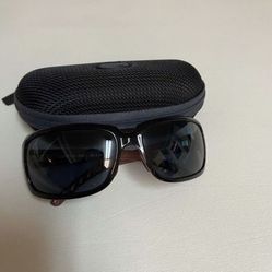 Women’s costa black sunglasses