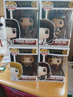 Four Queen funkodolls in boxes