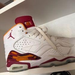 Jordan unisex basketball shoes size 6Y