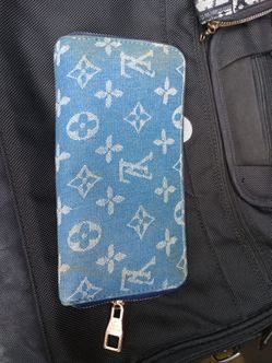 Louis Vuitton Denim Zippy Wallet Long Blue LV Remix M82958 Pre-owned As Is.