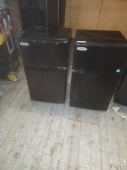 MicroFridge Mini Refrigerators $75 Each 