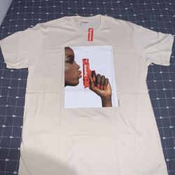 Supreme Water Pistol Tee Natural Size Medium 